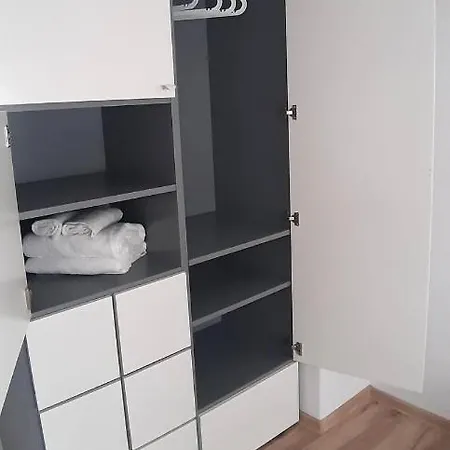 Apartament Wolne Miasto Daire Gdansk